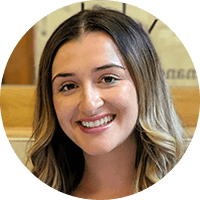 Headshot of Simone Handelman, Senior Compensation Analyst at Lululemon